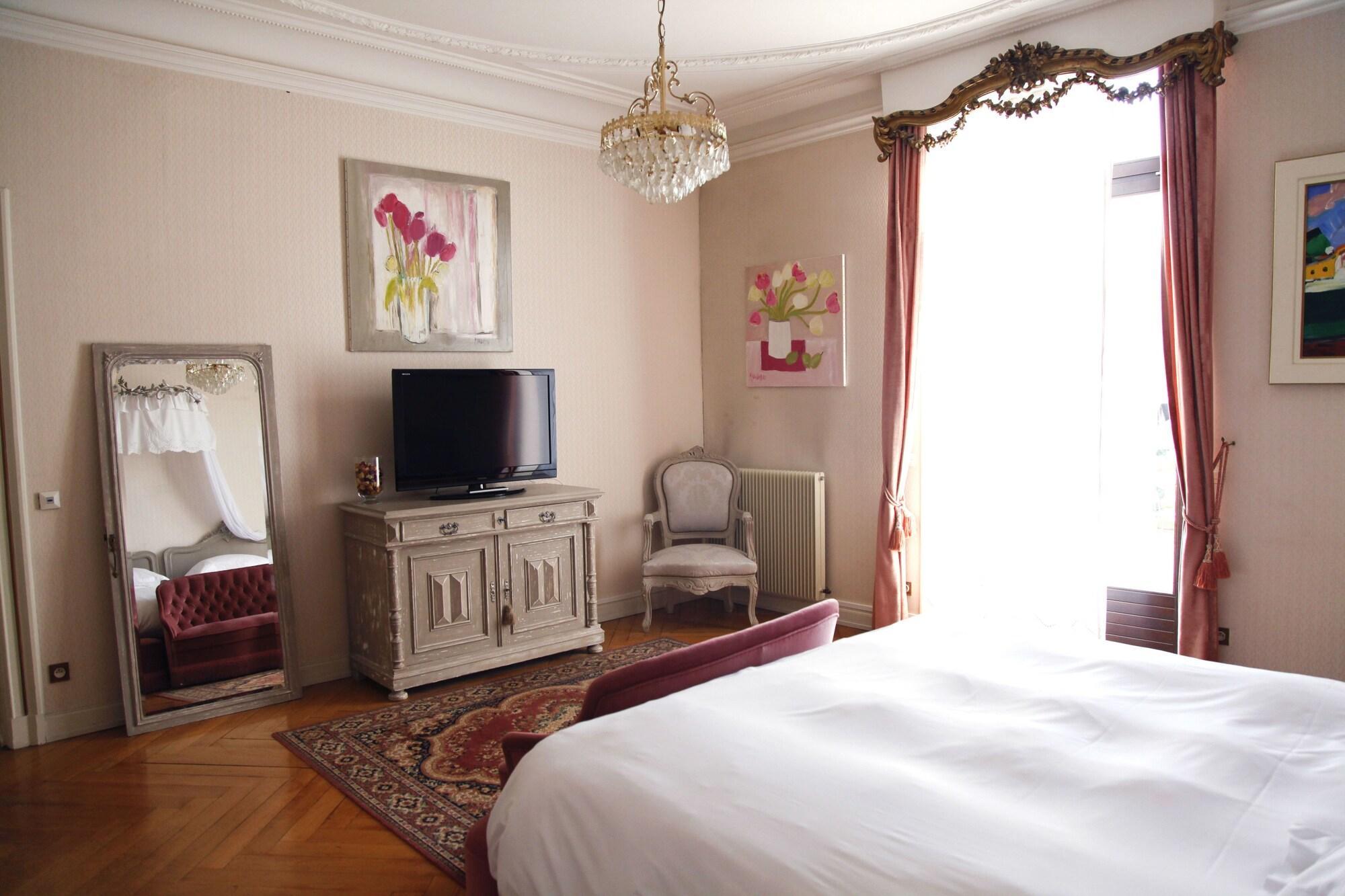 Domaine De Beaupre - Hotel The Originals Relais غيبووييه المظهر الخارجي الصورة