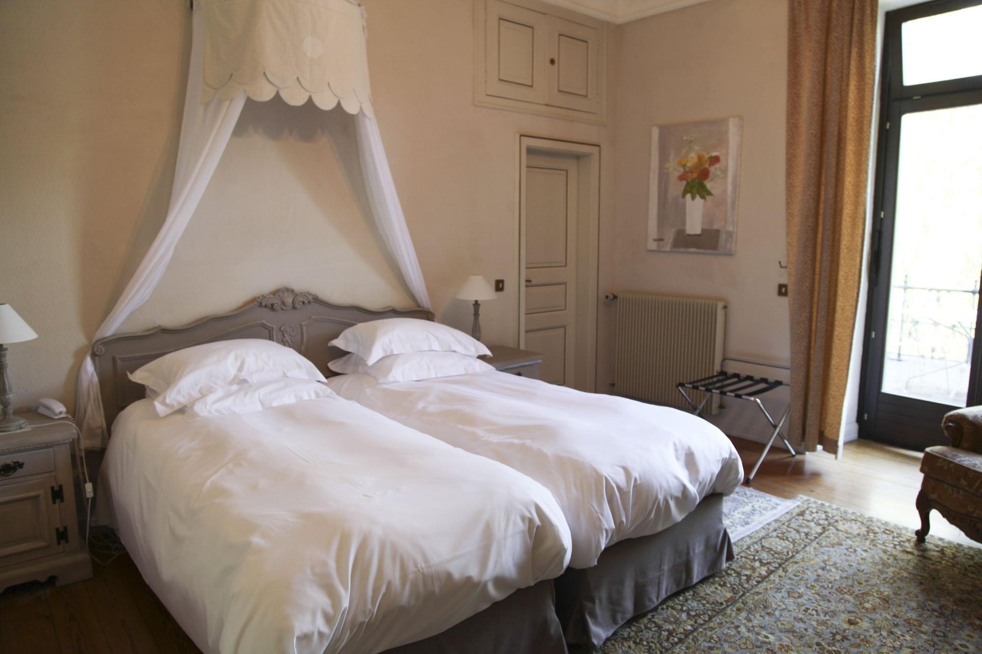 Domaine De Beaupre - Hotel The Originals Relais غيبووييه المظهر الخارجي الصورة