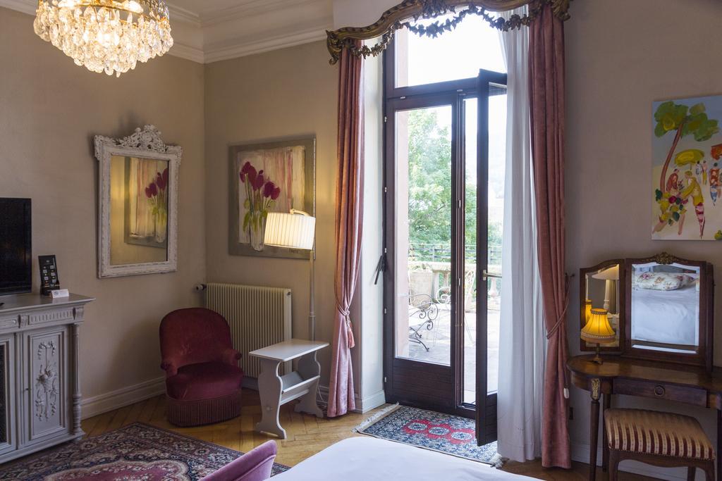 Domaine De Beaupre - Hotel The Originals Relais غيبووييه المظهر الخارجي الصورة